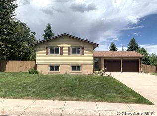 830 Golden Hill St, Cheyenne, WY 82009