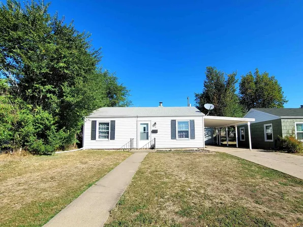 18 Saint Patrick St, Rapid City, SD 57701