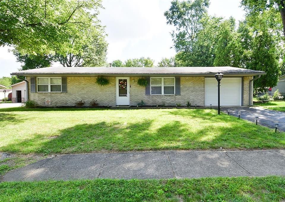 1st image of 6447 Doris Dr