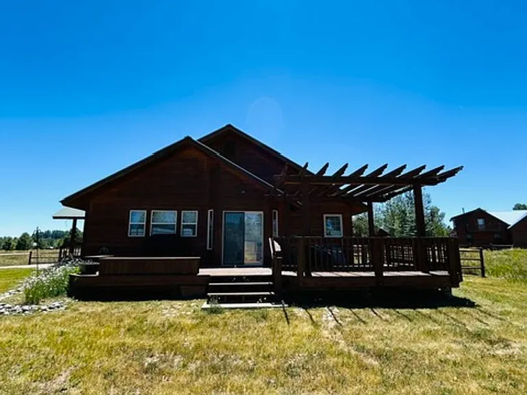 40 Saturn Dr — Photo 3