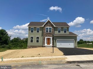 23 Meadow Ln #21, Hanover, PA 17331