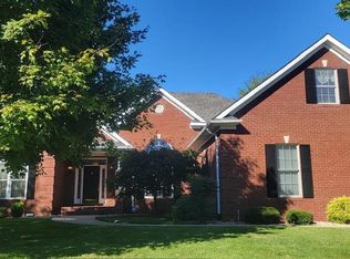 1411 Cross Winds Ave, Bowling Green, KY
