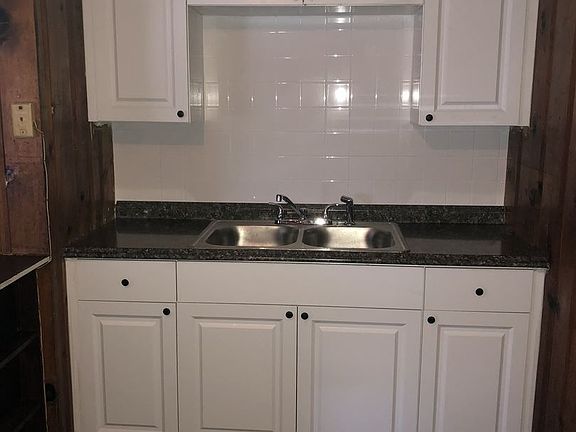 3rd image of 10953 70th Ave APT 3