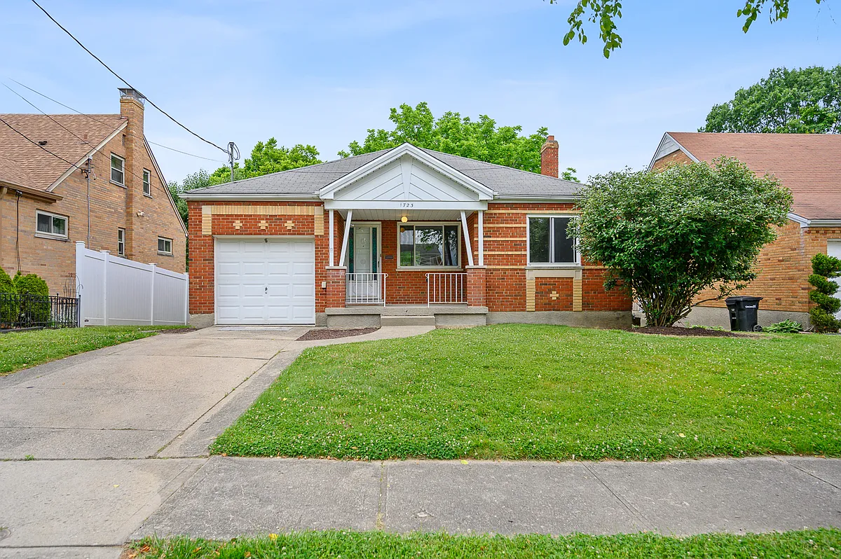 Building Photo - 1723 Tuxworth Ave
