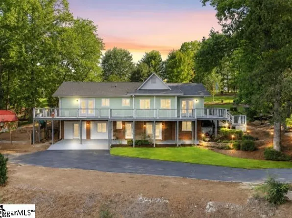 300 Chastain Hill Rd, Taylors, SC 29687