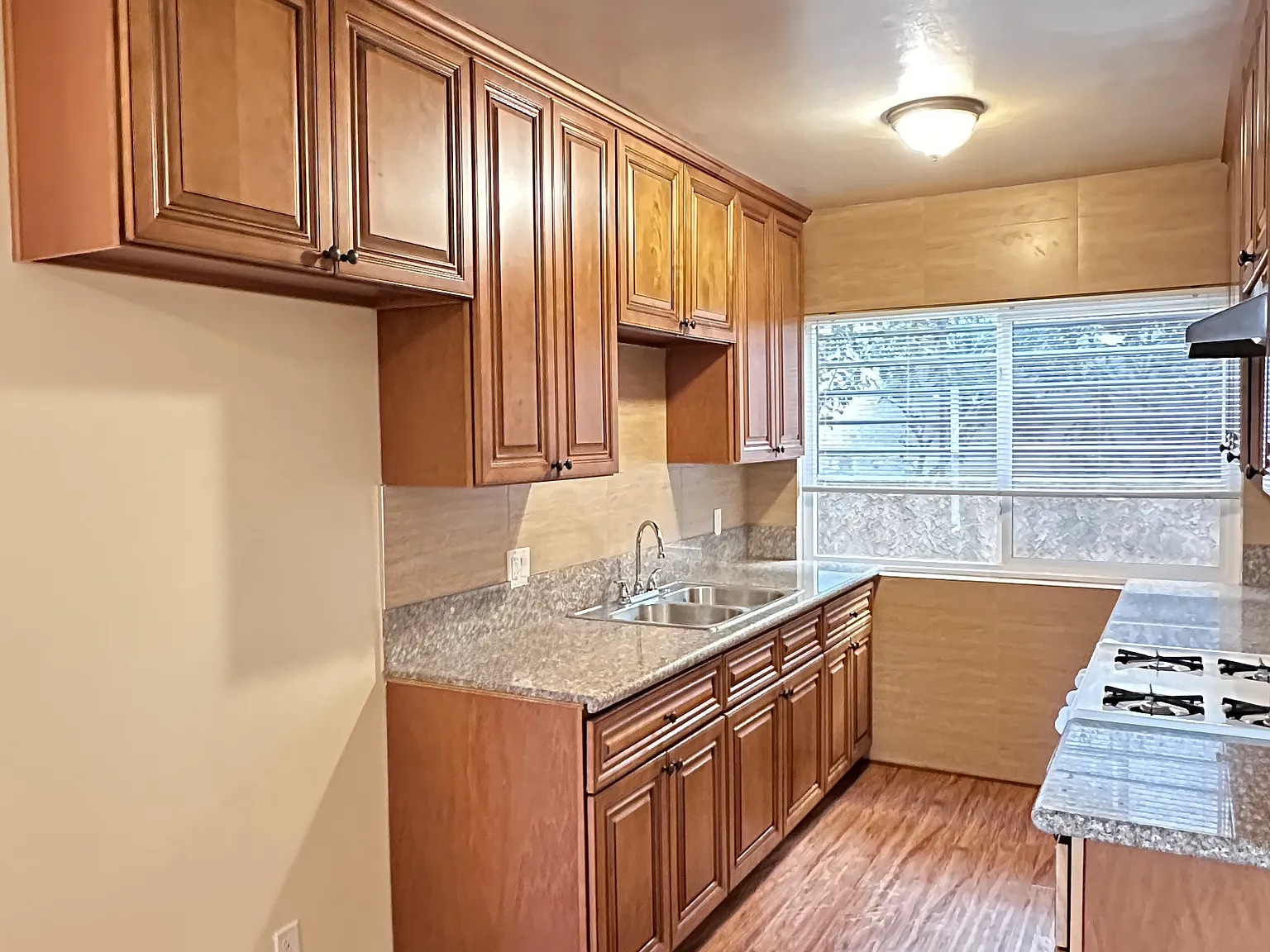 1 bed, 675 sqft, $1,795 — Photo 4