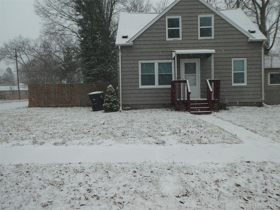 1st image of 35209 Sheridan St