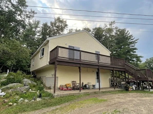 1 Phoenix Way, Seabrook, NH 03874