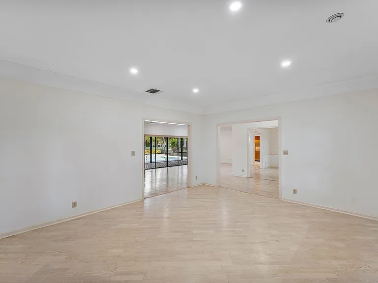 1851 Thatch Palm Dr — Photo 13