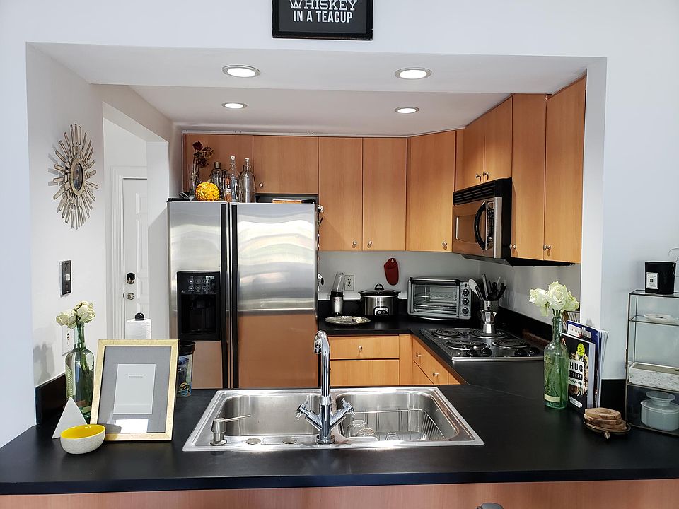 1st image of 50 Antilla Ave APT 5
