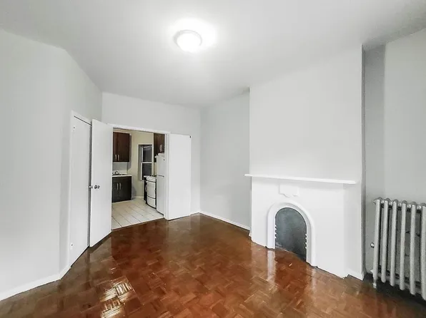 349 East 51st Street image 1 of 4