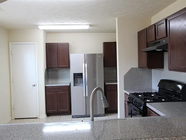 5707 Saluda Creek Ln — Photo 14