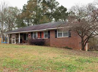 226 Ellen St, Hartwell, GA 30643