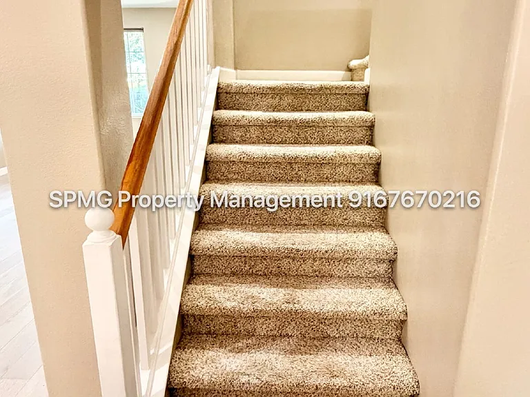 609 Granada Pass Dr — Photo 20