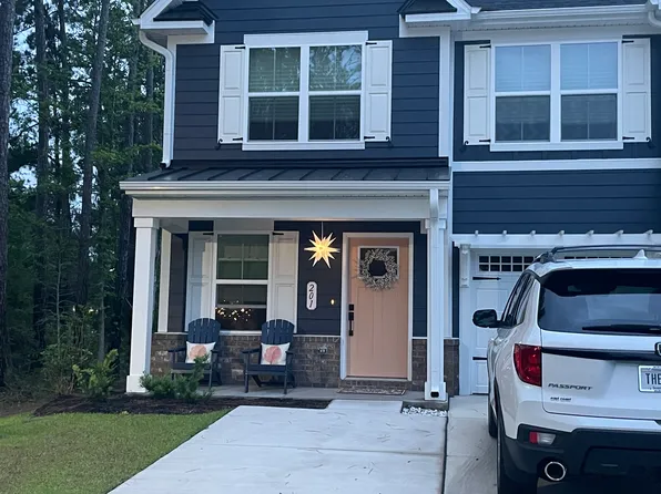 201 Bent Green Ct, Murrells Inlet, SC 29576