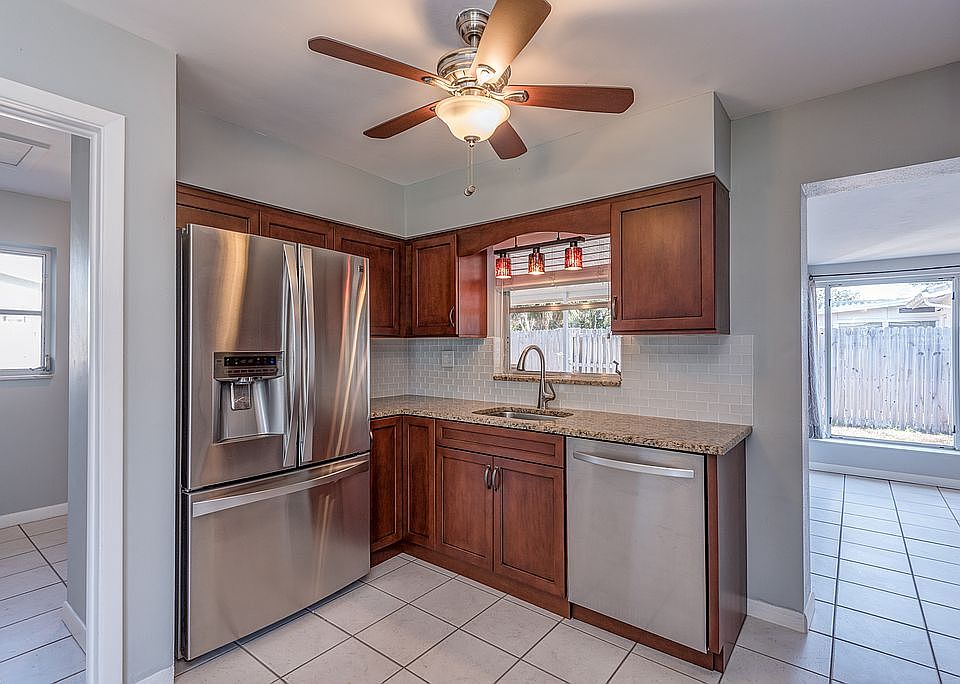 1st image of 3101 61st Ln N