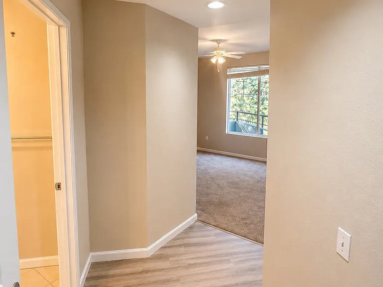 320 Caldecott Ln #108 — Photo 11