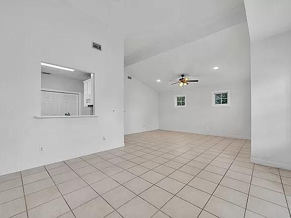 5th image of 108 Mantero Way