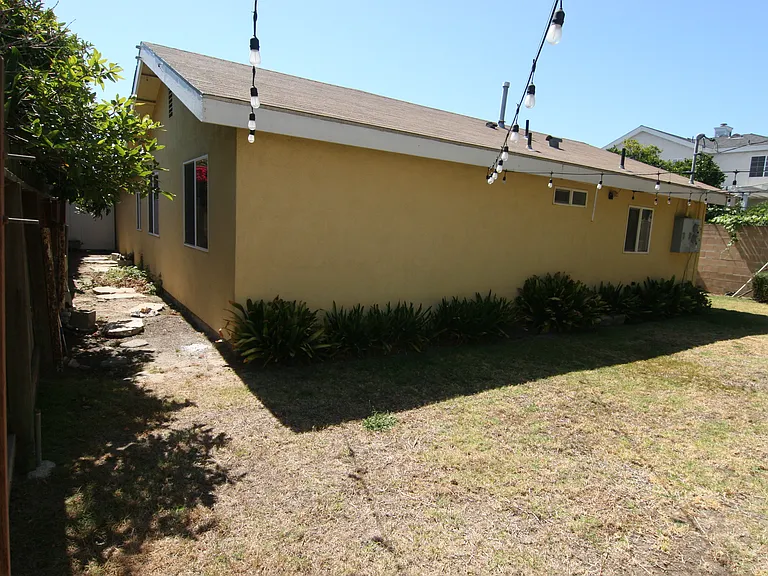 24604 Eshelman Ave — Photo 20