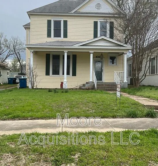 1018 W Sears St — Photo 1