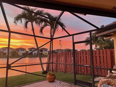 330 SW 113th Ter, Pembroke Pines, FL, 33025