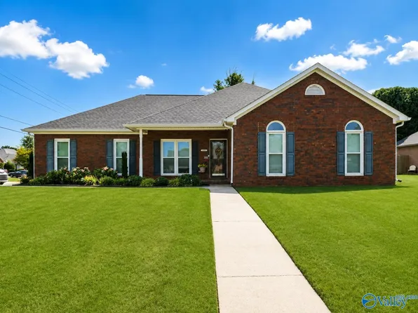 1802 Grissom Ave SW, Decatur, AL 35603