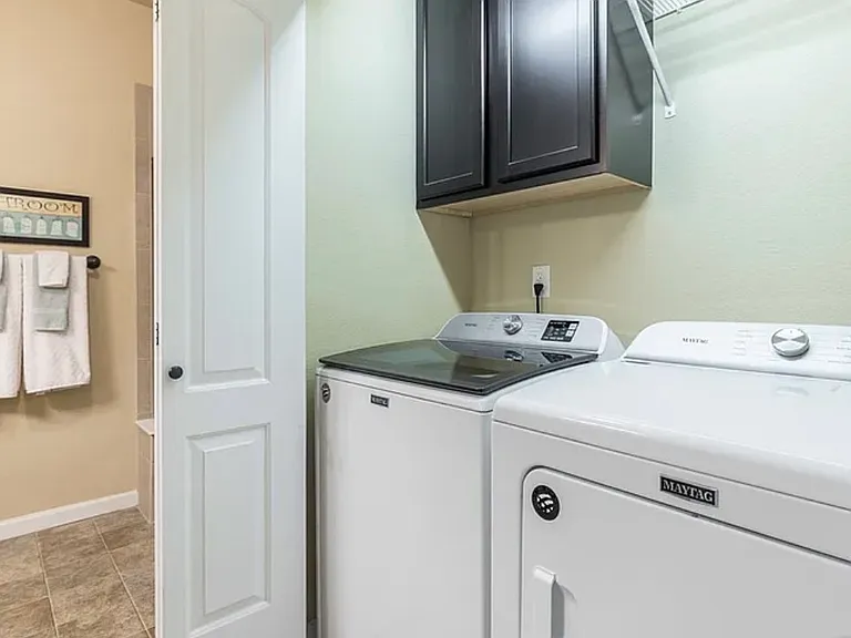 4925 Hahns Peak Dr #104 — Photo 6