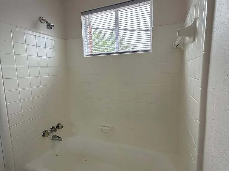 North Fillmore Apartments — Photo 7