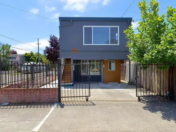 1352 Blake St, Berkeley, CA 94702