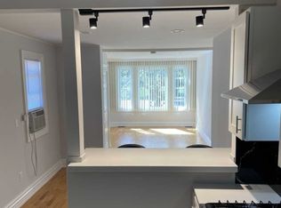 525 E Ridgewood Ave #3, Ridgewood, NJ 07450