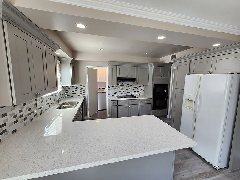 14020 Faust Ave — Photo 21