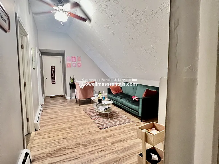 13 Phillips St — Photo 10