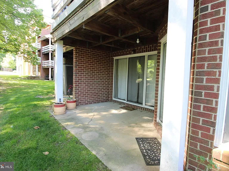 3151 Anchorway Ct #H — Photo 14
