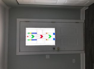 8 Prospect Rd, Lake Zurich, IL 60047