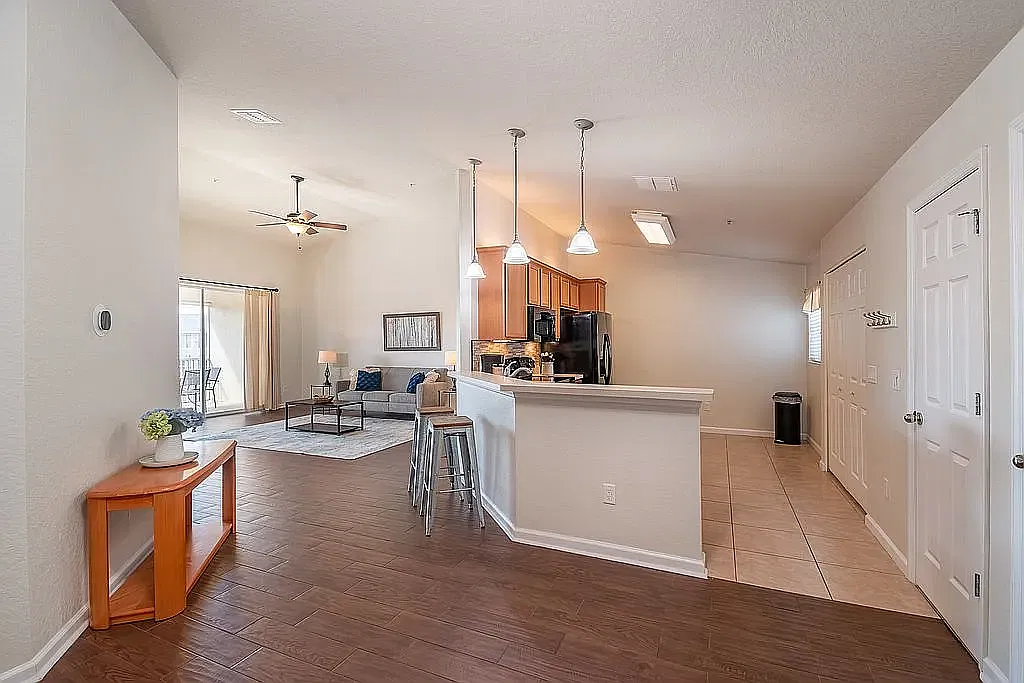 3 bed, 1864 sqft, $1,750 — Photo 3