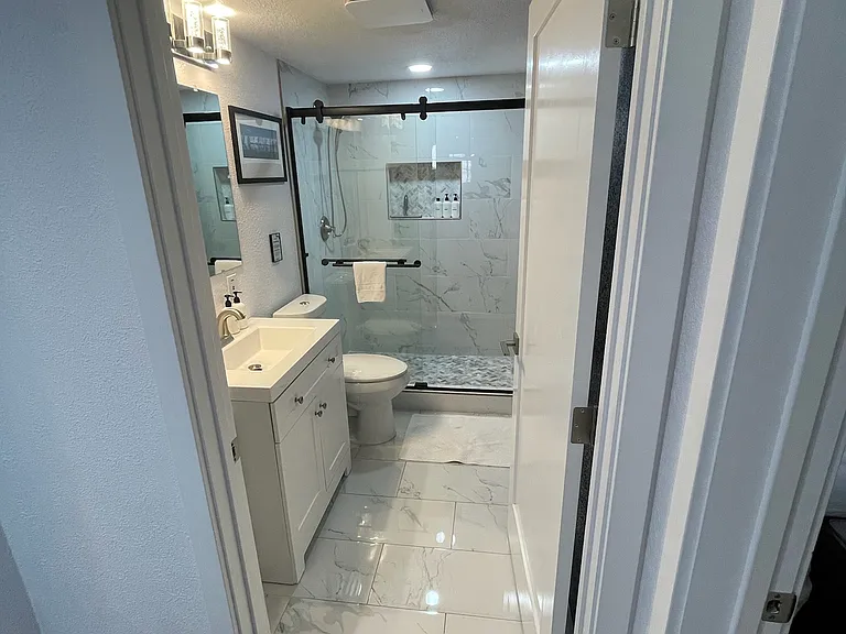 36 Park Way #B — Photo 11