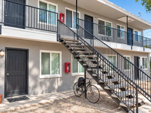 312 W Cleveland Ave APT 8, Las Vegas, NV 89102