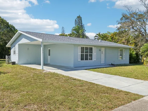 252 NE Floresta Drive, Port St Lucie, FL 34983