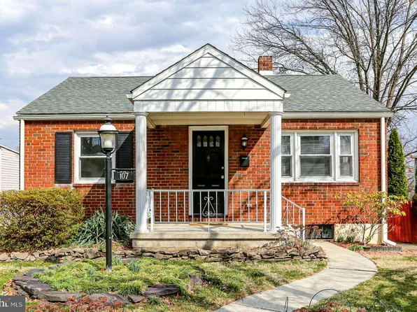 107 Rosemont Ave, New Cumberland, PA 17070