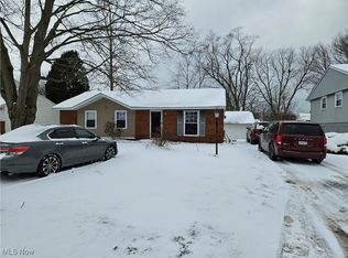 1364 Avalon Dr, Madison, OH 44057