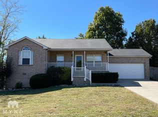207 Lake Forest Dr, La Vergne, TN 37086
