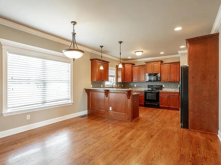 8739 Seven Lakes Dr — Photo 19