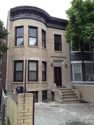 Sold by Corcoran | media 28