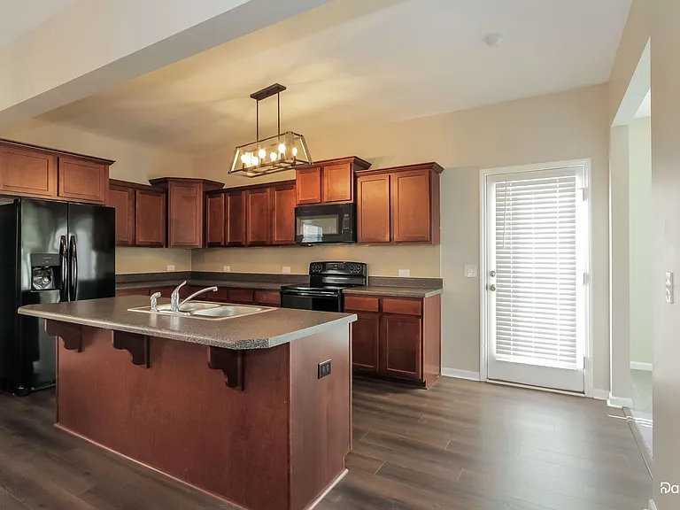 6212 Salamander Run Ln — Photo 2