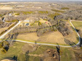 E Bluebird Ln, Columbia, MO 65201