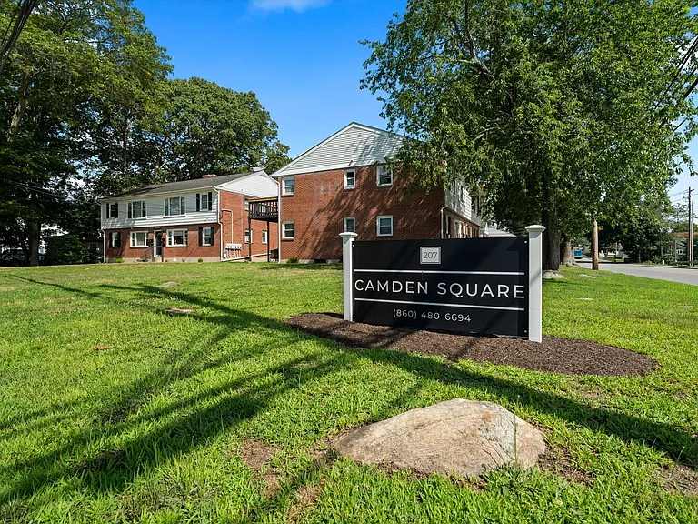 207 Brandegee Ave — Photo 13