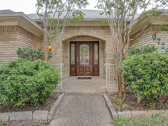 3rd image of 6729 Kingshollow Dr