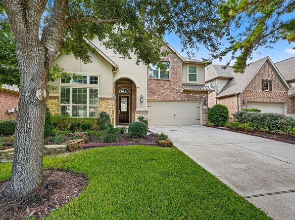 122 Lindenberry Cir