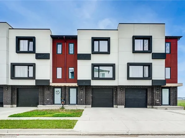 4222 Lismer Ln #14, London, ON N6L 0H7