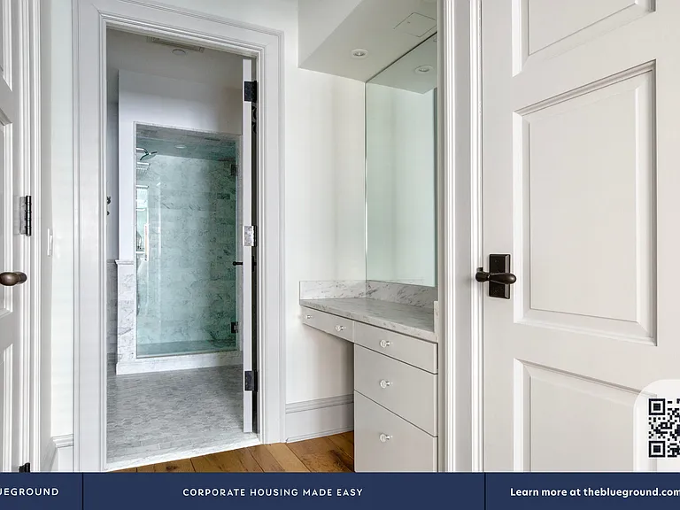 117 W 28th St #4 — Photo 15
